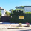Martínez: Casa Tipo PH en 2 Plantas con Patio y Parrilla. 3 Dorm. 2 Baños